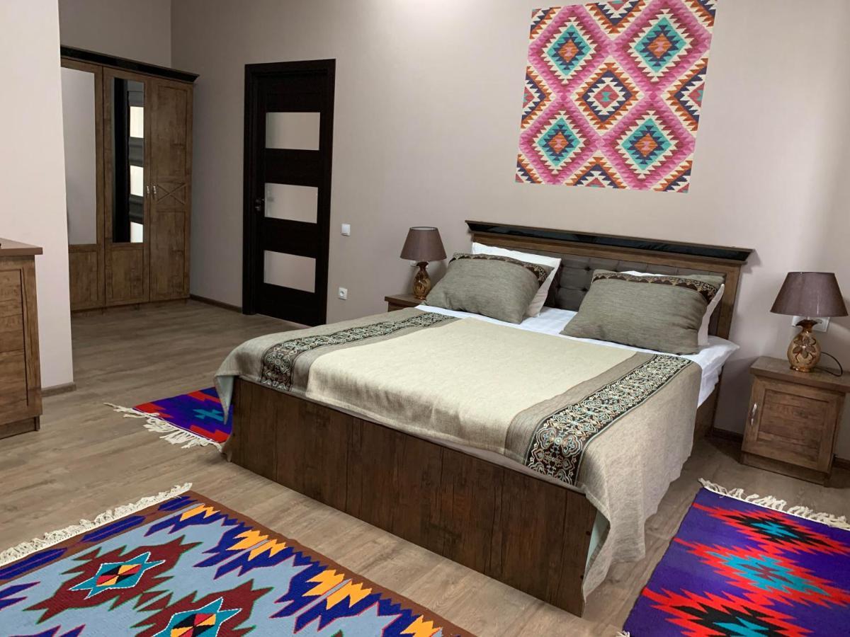 Hotel Al-Rajabiy Tashkent Bagian luar foto