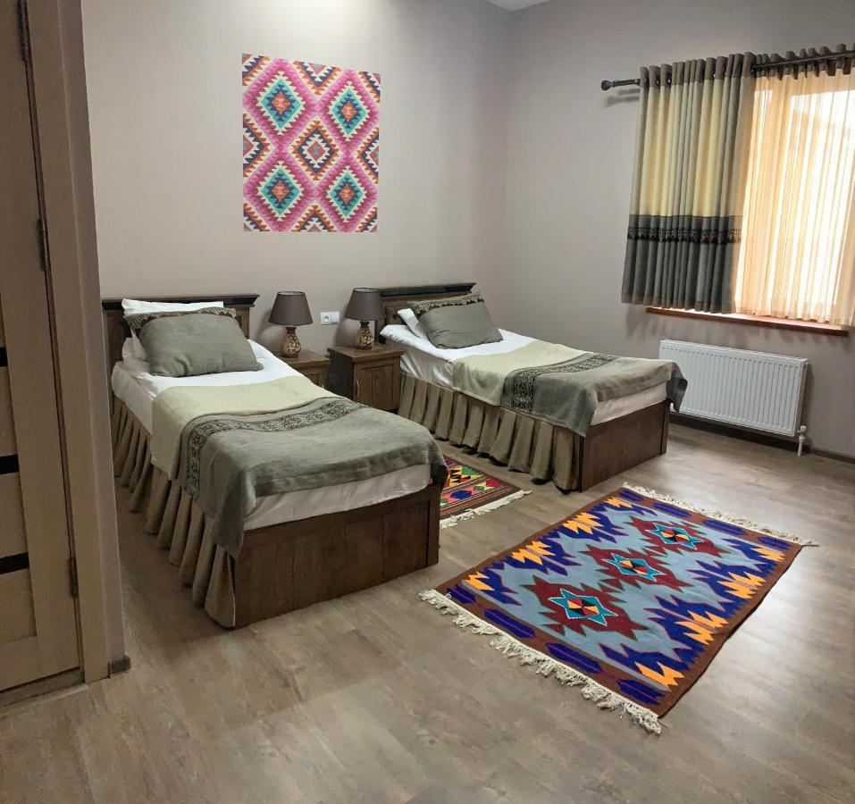 Hotel Al-Rajabiy Tashkent Bagian luar foto