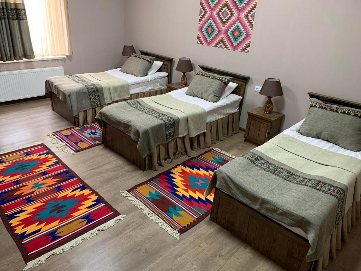 Hotel Al-Rajabiy Tashkent Bagian luar foto